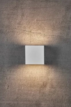 Nordlux TURN LED Außenwandleuchte Weiß 800lm IP54 Dimmbar 15x15x8,3cm -Beleuchtung 2019061001am